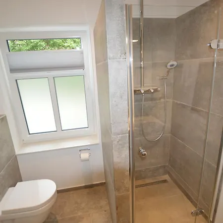 別荘 Stadthaus 4, Inkl 1 Parkplatz ブルク・アウフ・フェーマルン