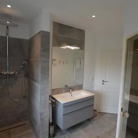 Stadthaus 4, Inkl 1 Parkplatz ブルク・アウフ・フェーマルン